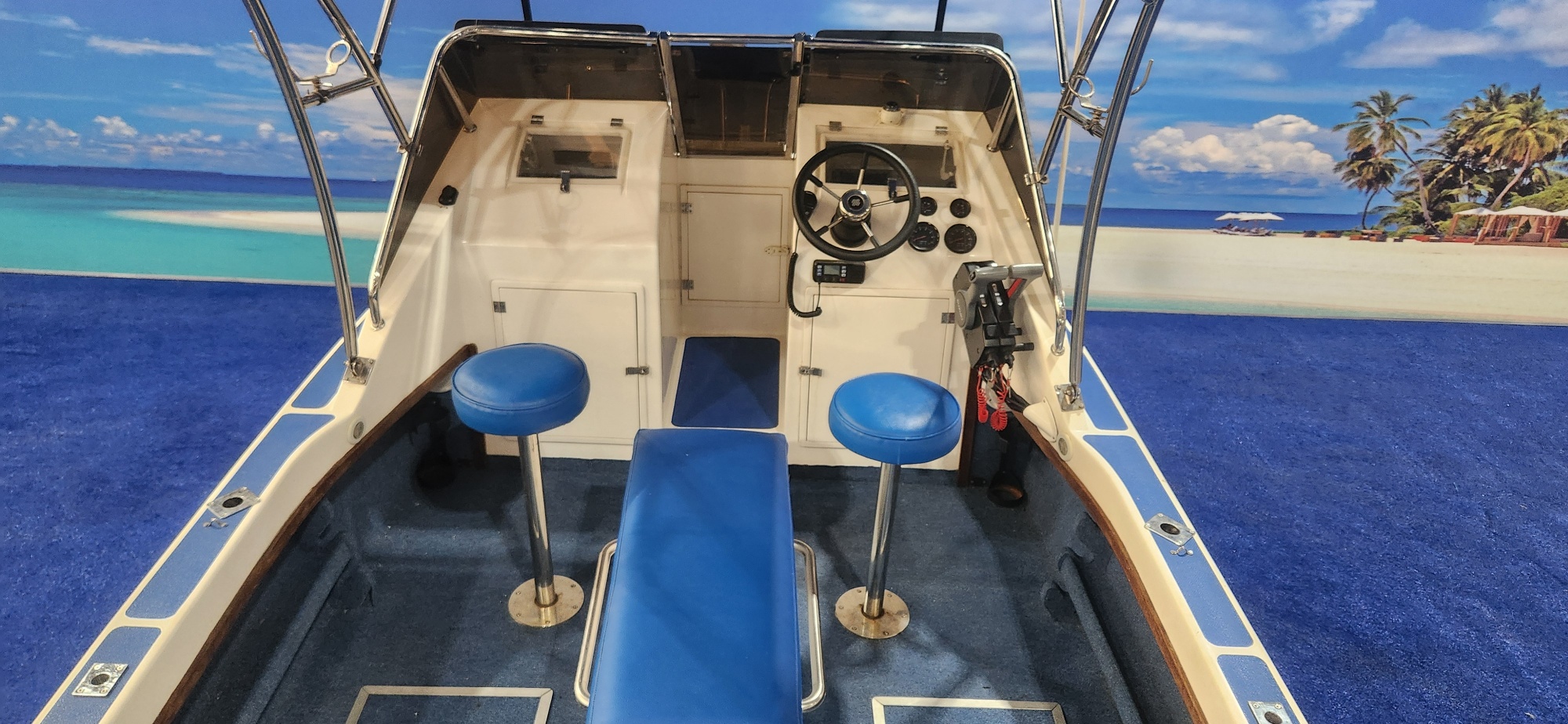 YOGI CAT 500 ON TRAILER 2 X 60 HP SUZUKI 4 STROKES 2011 MODEL 190 / 200 HOURS
