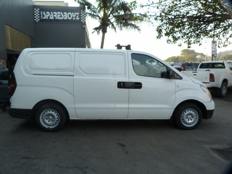 Hyundai H-1 2.5 CRDi Manual White - 2012 STRIPPING FOR SPARES - Private Seller Hyundai H-1 2.5 CRDi Manual White - 2012 STRIPPING FOR SPARES - Private Seller