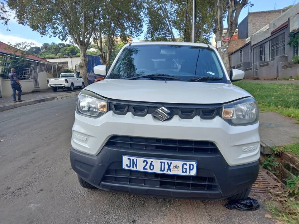 2020 Sezuki  S presso 1.0 Petrol, Manual, White, Spere key 2020 Sezuki  S presso 1.0 Petrol, Manual, White, Spere key