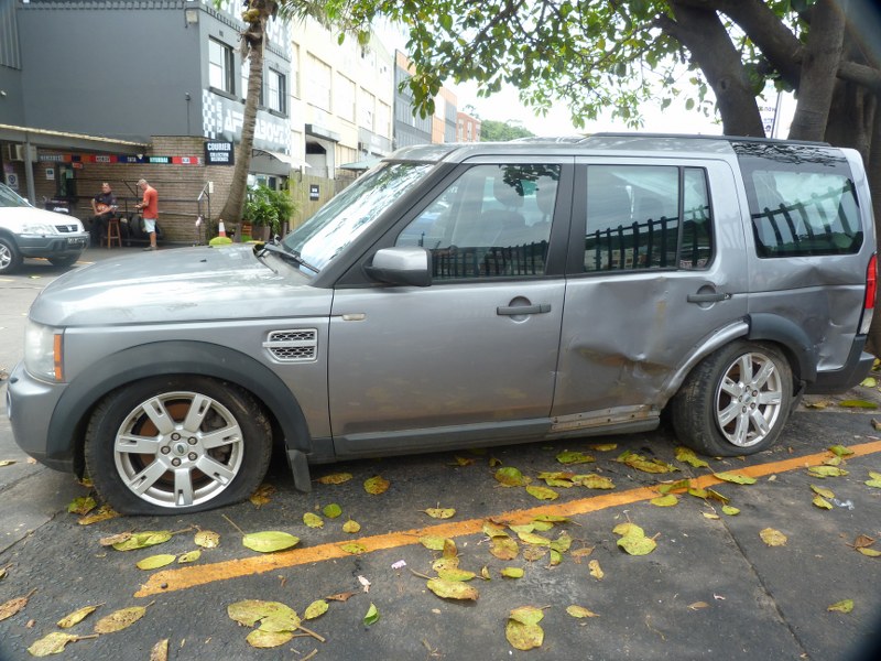Land Rover Discovery 4 3.0 SD V6 S AT Grey - 2012 STRIPPING FOR SPARES - Private Seller Land Rover Discovery 4 3.0 SD V6 S AT Grey - 2012 STRIPPING FOR SPARES - Private Seller