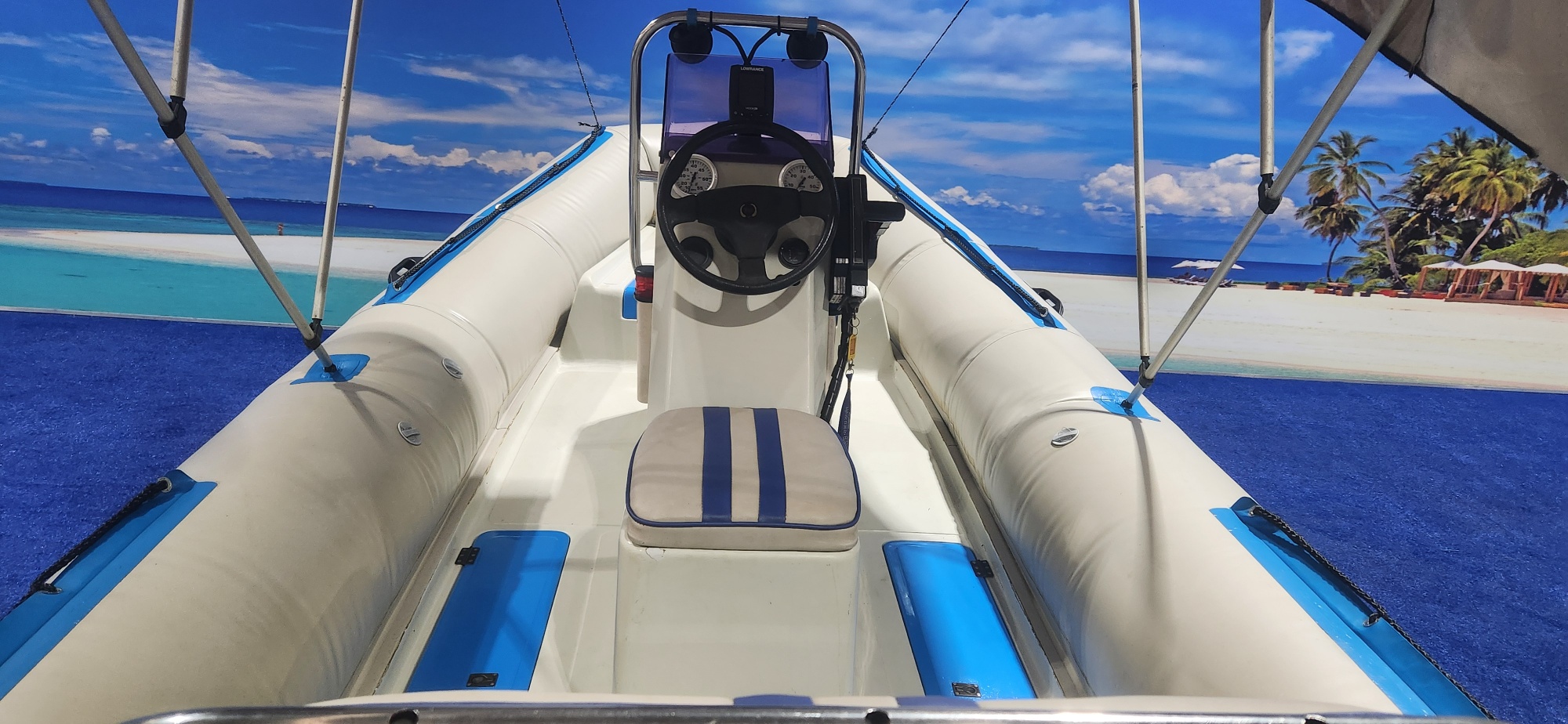 SUPERDUCK 560 CAT 90 HP MARINER