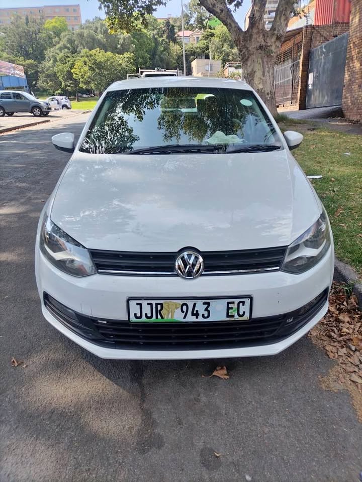 2018 Polo Vivo 1.4 hatchback