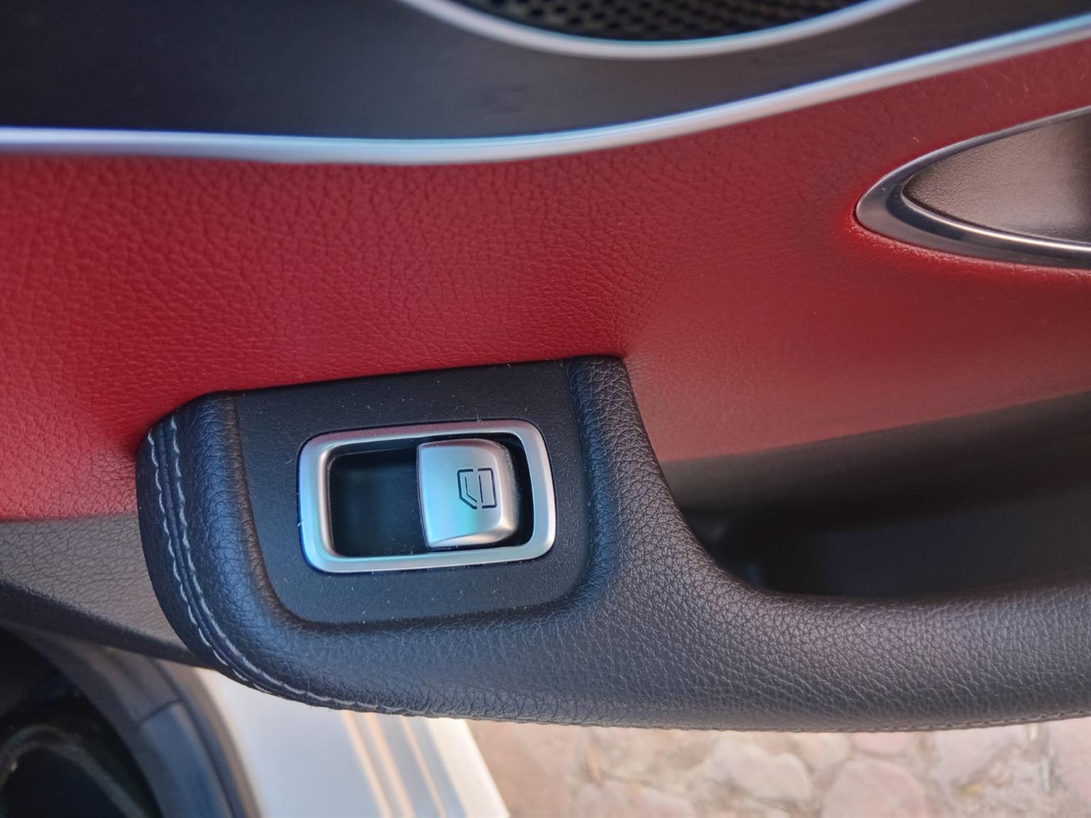 USED MERCEDES C200 AMG WINDOW SWITCHES FOR SALE - Private Seller