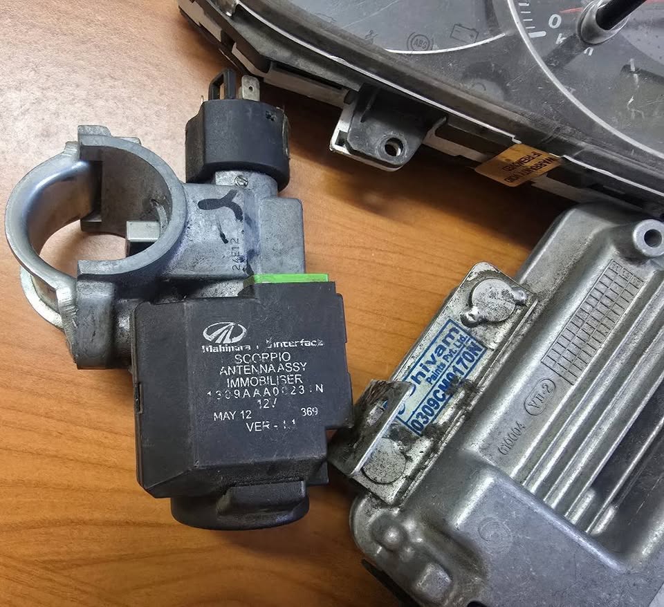 Mahindra Scorpio 2.2 mHawk ECU, Ignition with Transponder, Cluster For Sale - Private Seller
