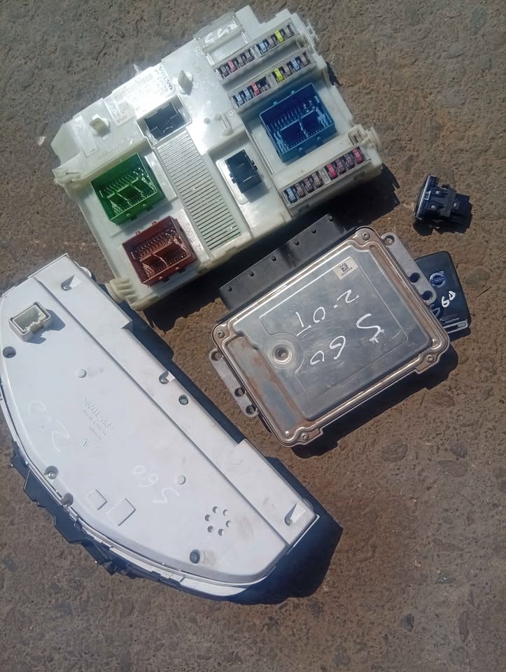 2013 Volvo S60 T3 auto lockset - Private Seller