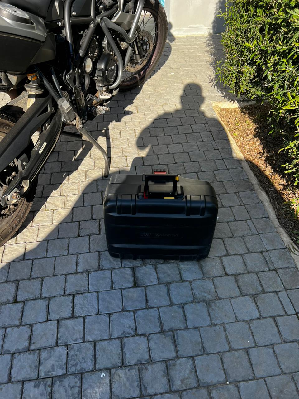 BMW Motorrad Vario side luggage cases and frame - Private Seller BMW Motorrad Vario side luggage cases and frame - Private Seller