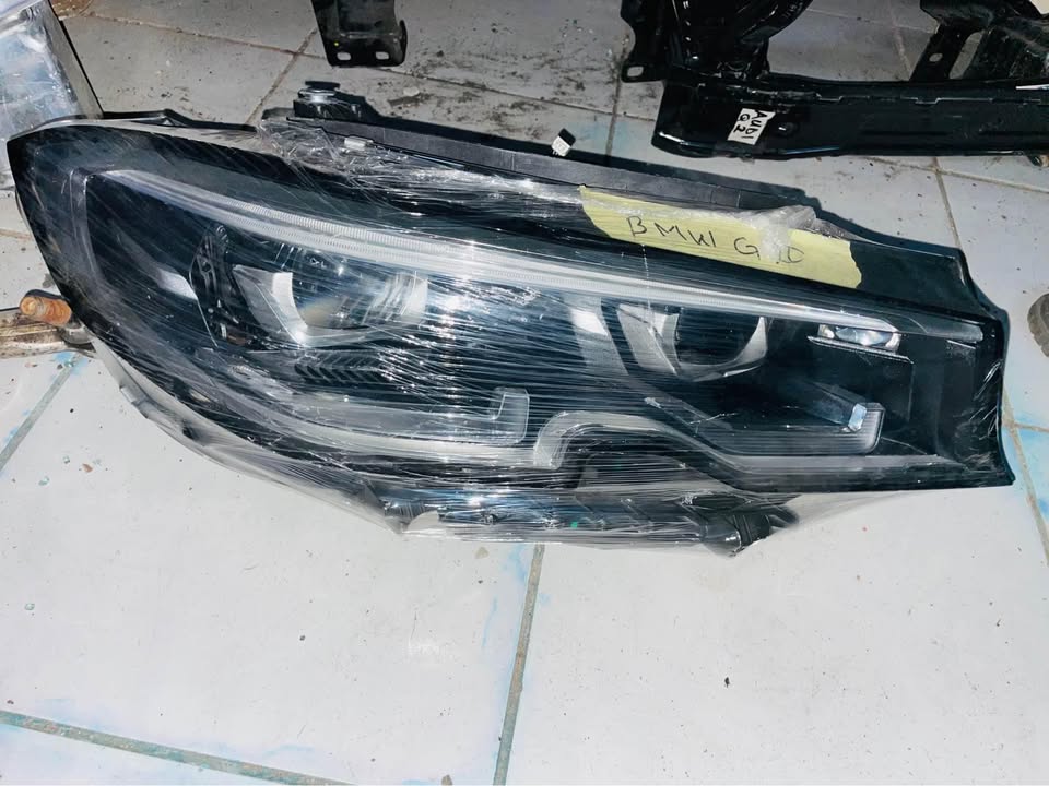 BMW 3 series G20/G21 LED headlight 2019/23 - Private Seller BMW 3 series G20/G21 LED headlight 2019/23 - Private Seller