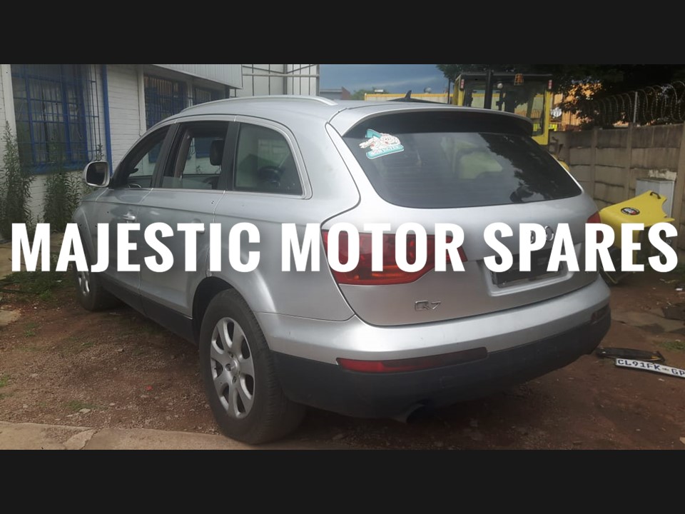 Audi Q7 3.0 TDI automatic parts used spares used for sale - Silver in colour - Private Seller Audi Q7 3.0 TDI automatic parts used spares used for sale - Silver in colour - Private Seller