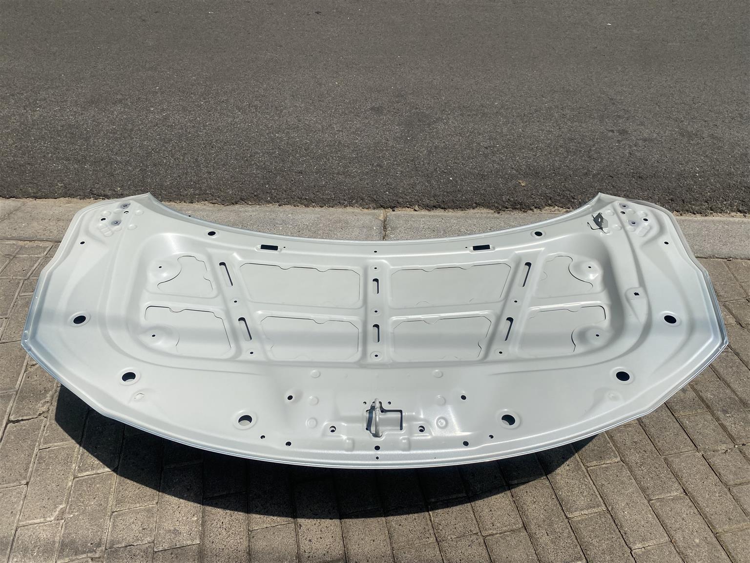 2024 TOYOTA STARLET/SUZUKI BALENO BONNET HOOD FOR SALE. IN EXCELLENT CONDITION - Private Seller