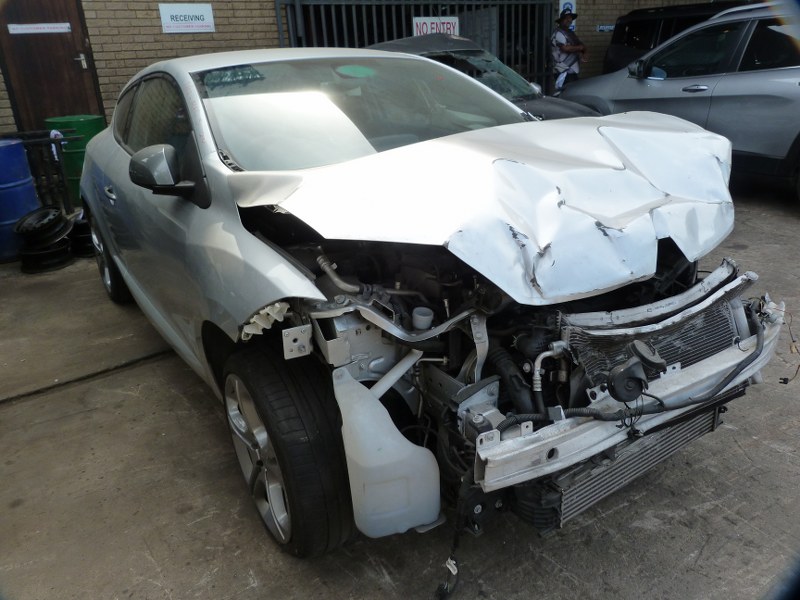 Renault Megane III GT 2.0 Manual Silver - 2013 SPARESBOYZ STRIPPING FOR SPARES - Private Seller Renault Megane III GT 2.0 Manual Silver - 2013 SPARESBOYZ STRIPPING FOR SPARES - Private Seller