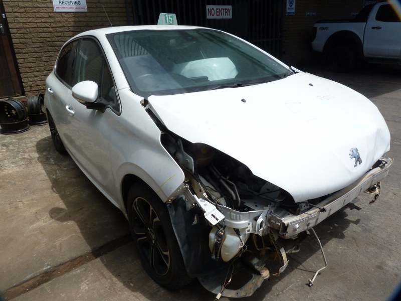 Peugeot 208 1.6 Manual White - 2013 SPARESBOYZ STRIPPING FOR SPARES - Private Seller