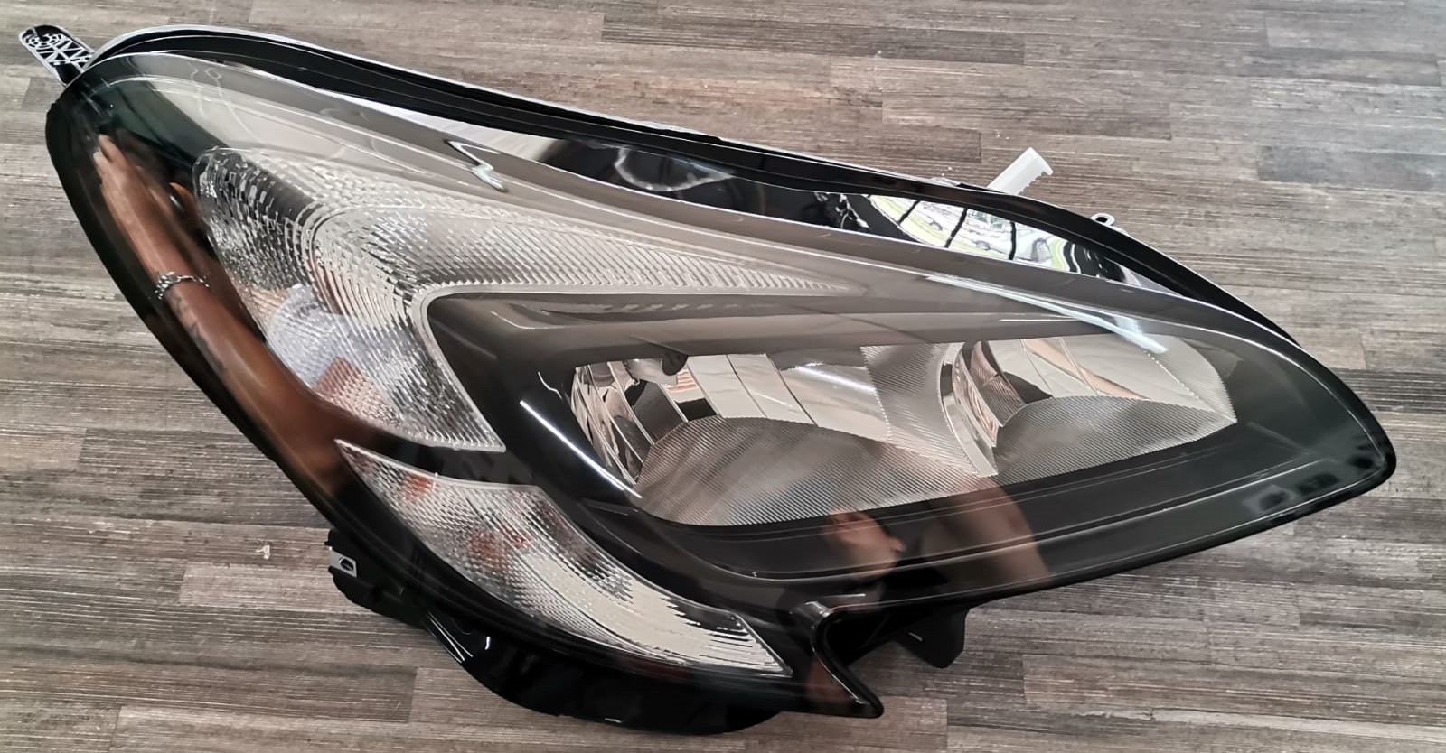 OPEL CORSA E NEW HEADLIGHT FOR SALE - Private Seller