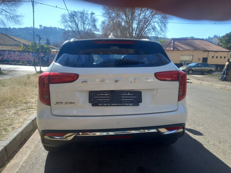2022 Haval Jolion 1.5 Petrol, Automatic, White, Sunroof, Leather seat, Rev Cam