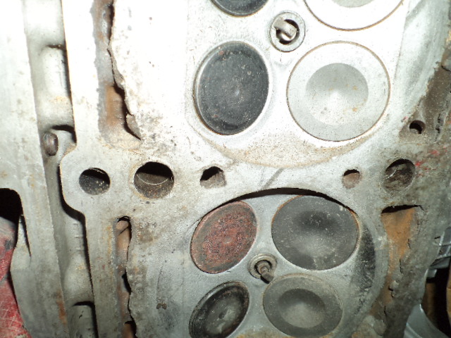 Mercedes e220 / c230 Cylinder head - Private Seller