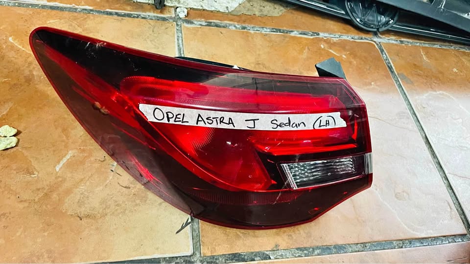 Opel Astra J sedan taillights - Private Seller Opel Astra J sedan taillights - Private Seller