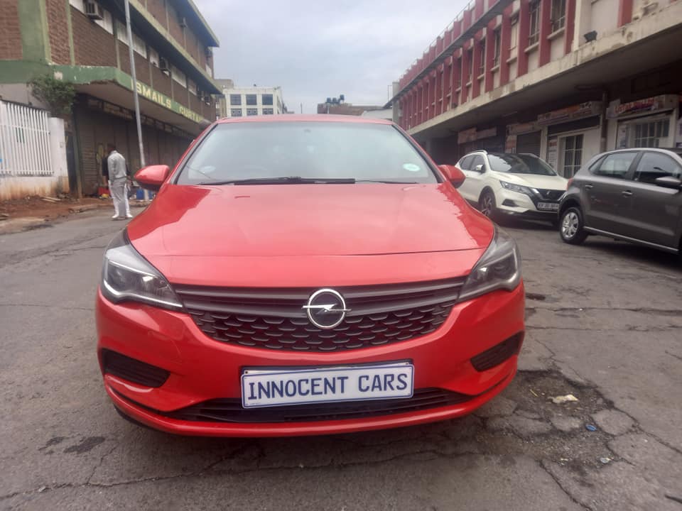2008 OPEL ASTRA 1.0PETROL, MANUAL, 88000KM, RED COLOUR, SPARE KEY, SERVICES BOOK