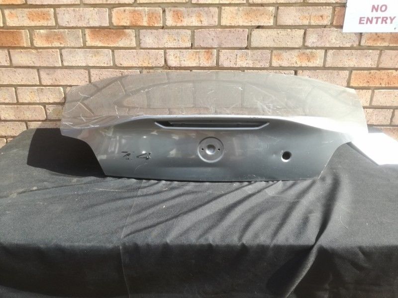 Bmw Z4 E85 & E86 Tailgate - Private Seller Bmw Z4 E85 & E86 Tailgate - Private Seller