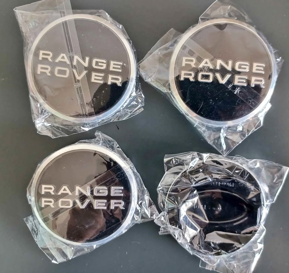 Range Rover Wheel rim centre caps - Private Seller