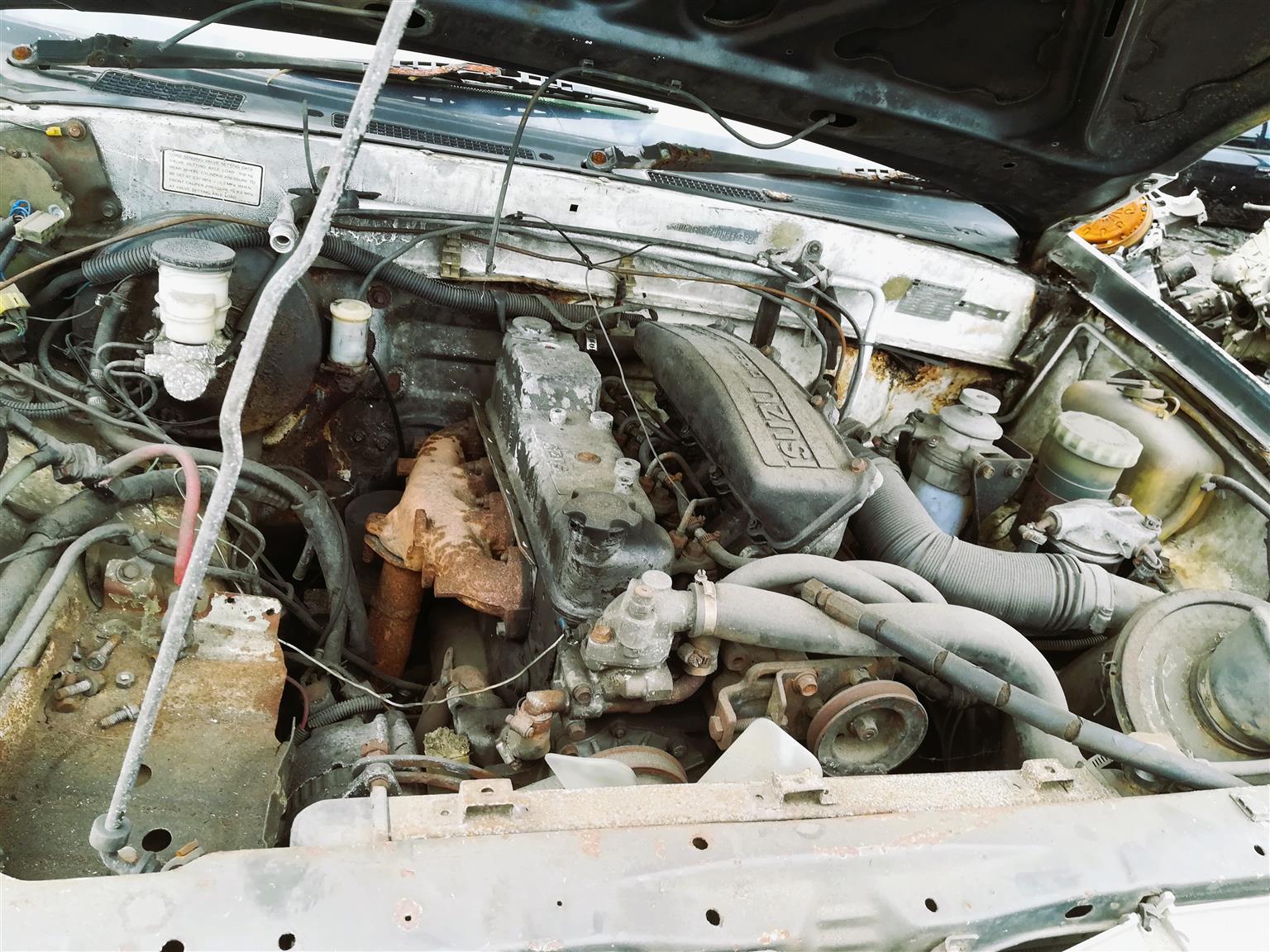 1998 Isuzu KB250D 4x4 - Stripping for Spares