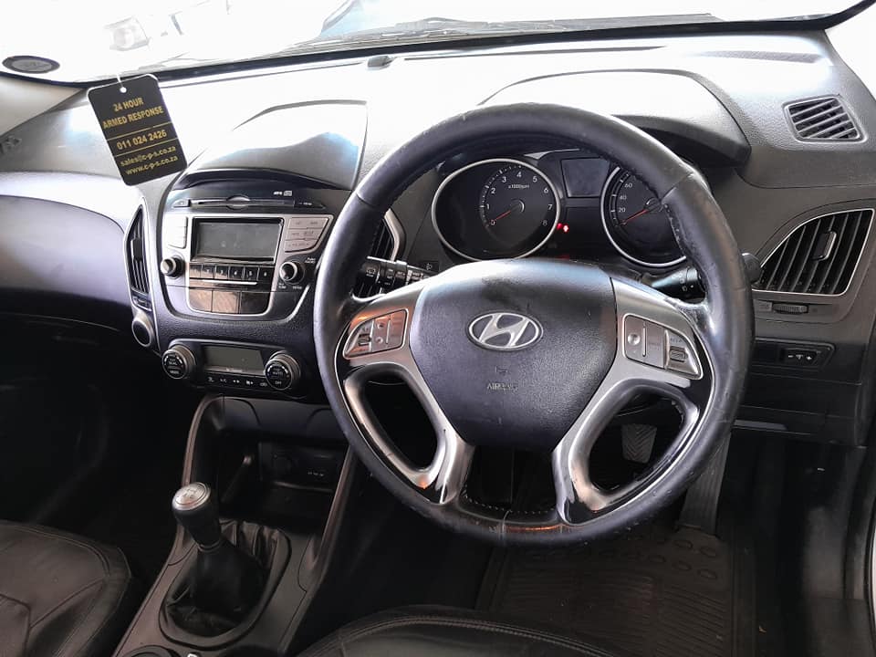 2012 HYUNDAI IX35 2.0 MANUAL