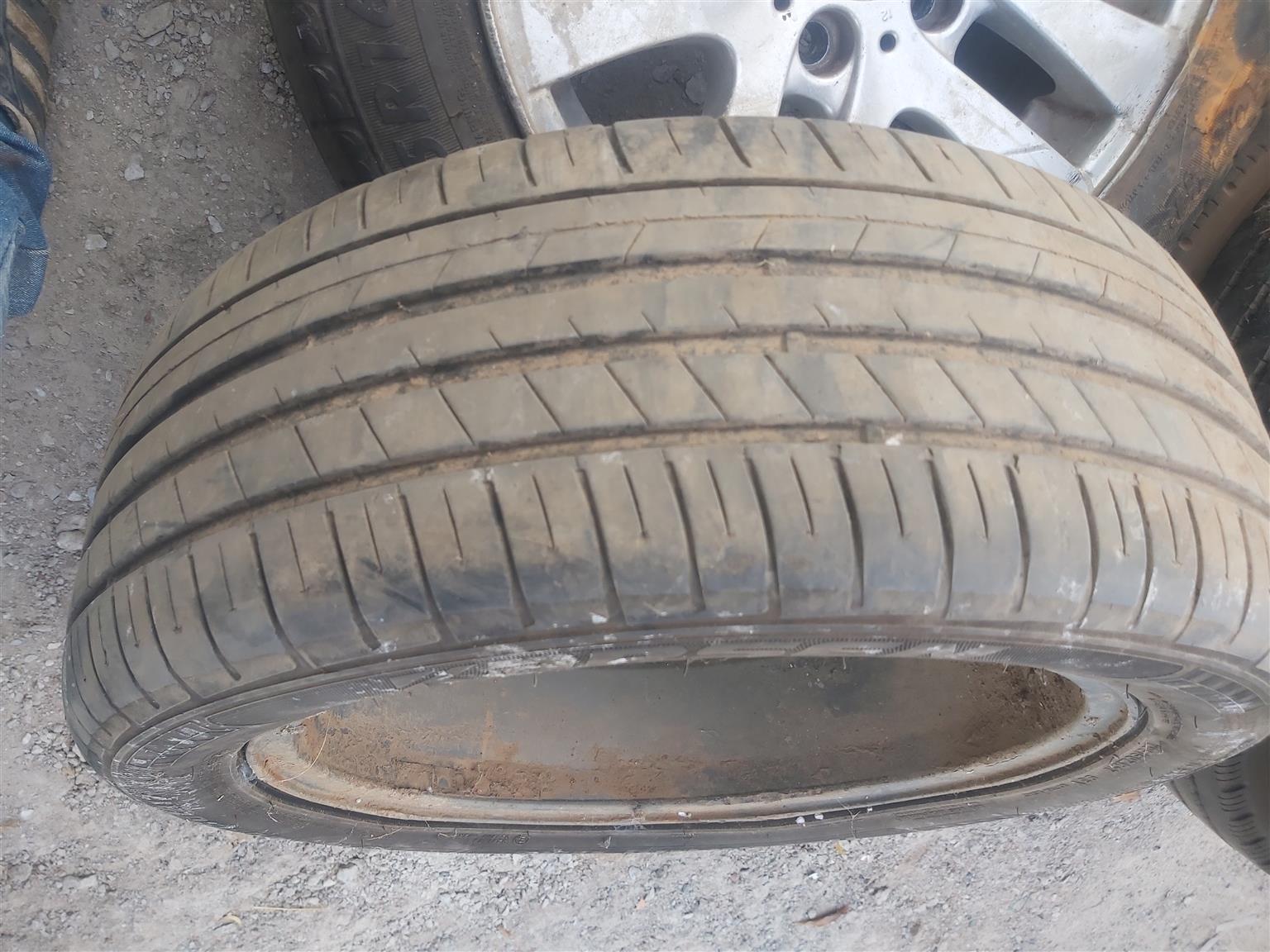 Mags and tyres Volkswagen 17 inch - Private Seller