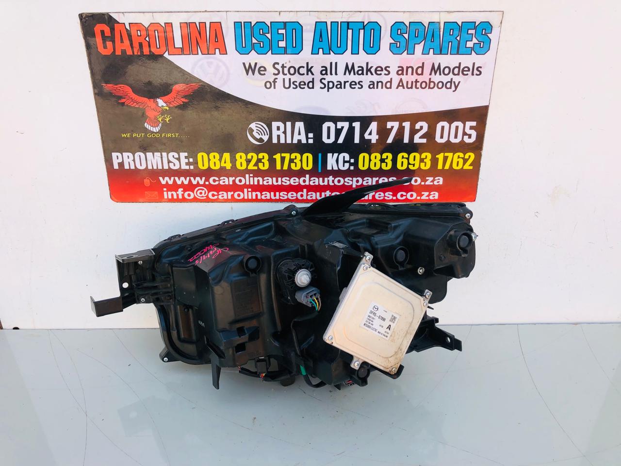 Used Mazda CX-30 right LED xenon headlight (2023) for sale in Used Mazda CX-30 right LED xenon headlight (2023) for sale in