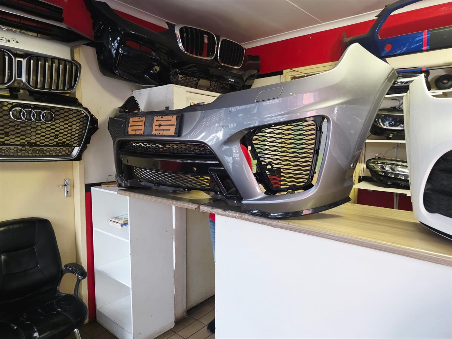 2020 RANGE ROVER SVR COMPLETE BUMPER OF SALE - Private Seller 2020 RANGE ROVER SVR COMPLETE BUMPER OF SALE - Private Seller