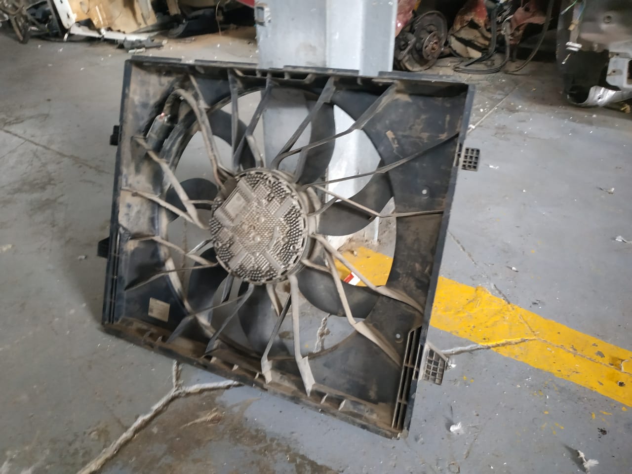 Grand Cherokee Jeep Radiator Fan for sale - Private Seller