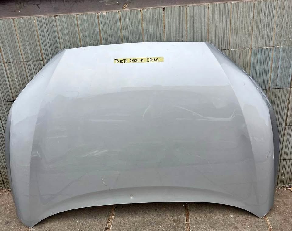 Toyota Corolla Cross bonnet - Private Seller Toyota Corolla Cross bonnet - Private Seller