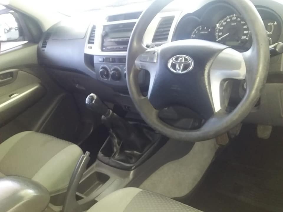 2013 TOYOTA HILUX 2,5 D4D DIC 4x4