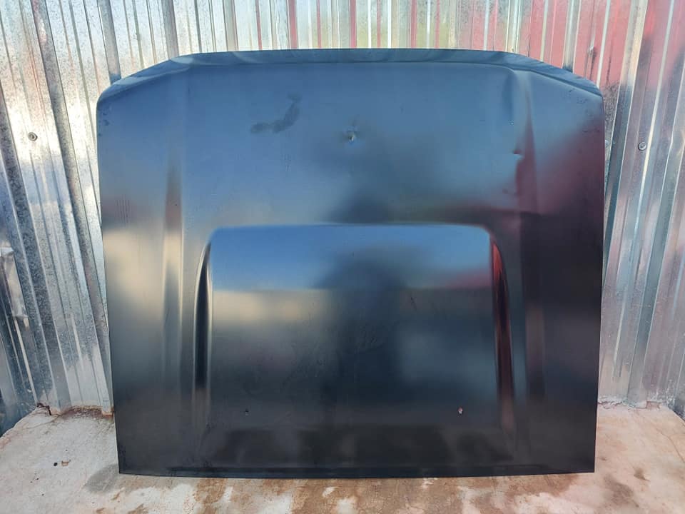 Toyota Land Cruiser Bonnet - Private Seller Toyota Land Cruiser Bonnet - Private Seller