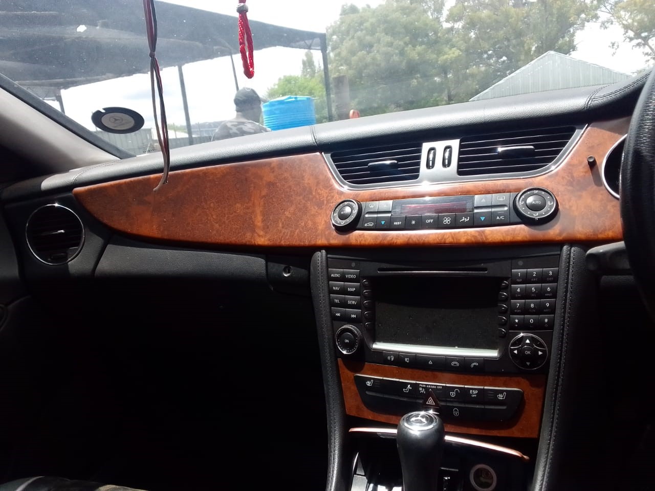 Used Mercedes CLS 500 Dashboard - Private Seller Used Mercedes CLS 500 Dashboard - Private Seller