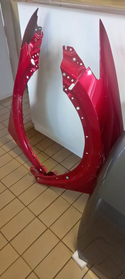 2020 MAZDA CX-5 FENDER LEFT AND RIGHT AVAILABLE FOR SALE - Private Seller 2020 MAZDA CX-5 FENDER LEFT AND RIGHT AVAILABLE FOR SALE - Private Seller