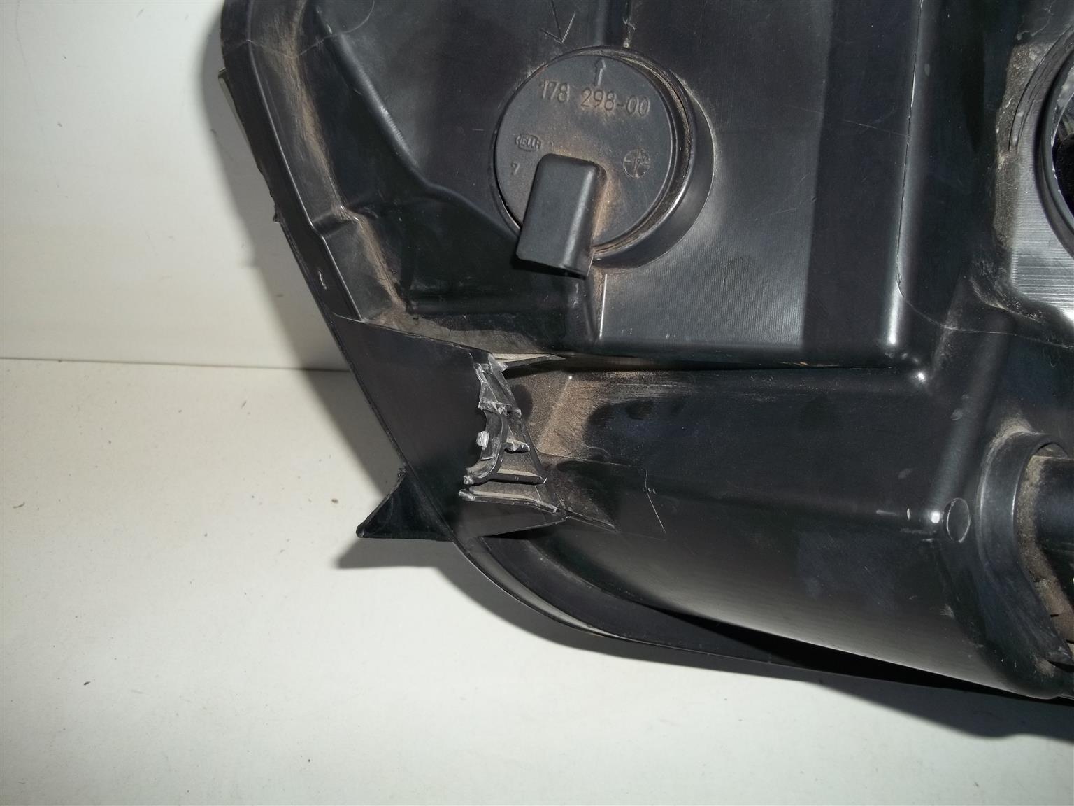 Audi A6 right Bi-Xenon headlight - Private Seller