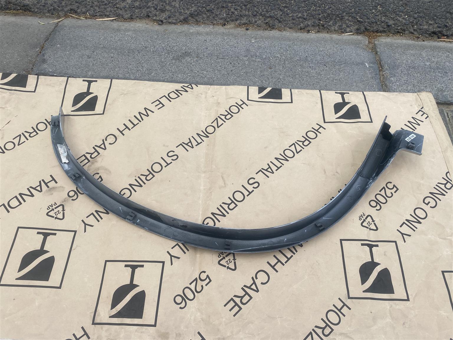 2010 HONDA CR-V RIGHT REAR WHEEL ARCH MOULDING FOR SALE. IN PRISTINE CONDITION - Private Seller 2010 HONDA CR-V RIGHT REAR WHEEL ARCH MOULDING FOR SALE. IN PRISTINE CONDITION - Private Seller