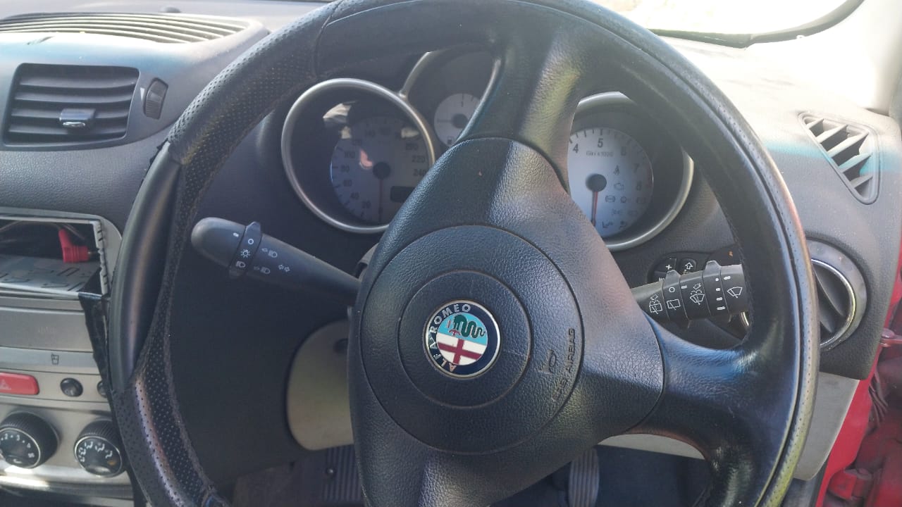 2012 Alfa 147 Twinspark (accident damaged) - Private Seller