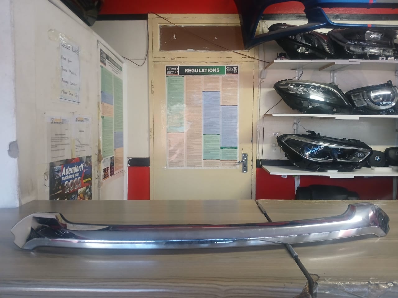 2021 TOYOTA HILUX BONNET CHROME MOULDING FOR SALE