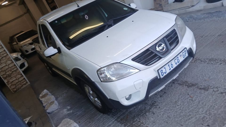 2010 NISSAN NP200 1.6 DIESEL FOR SALE