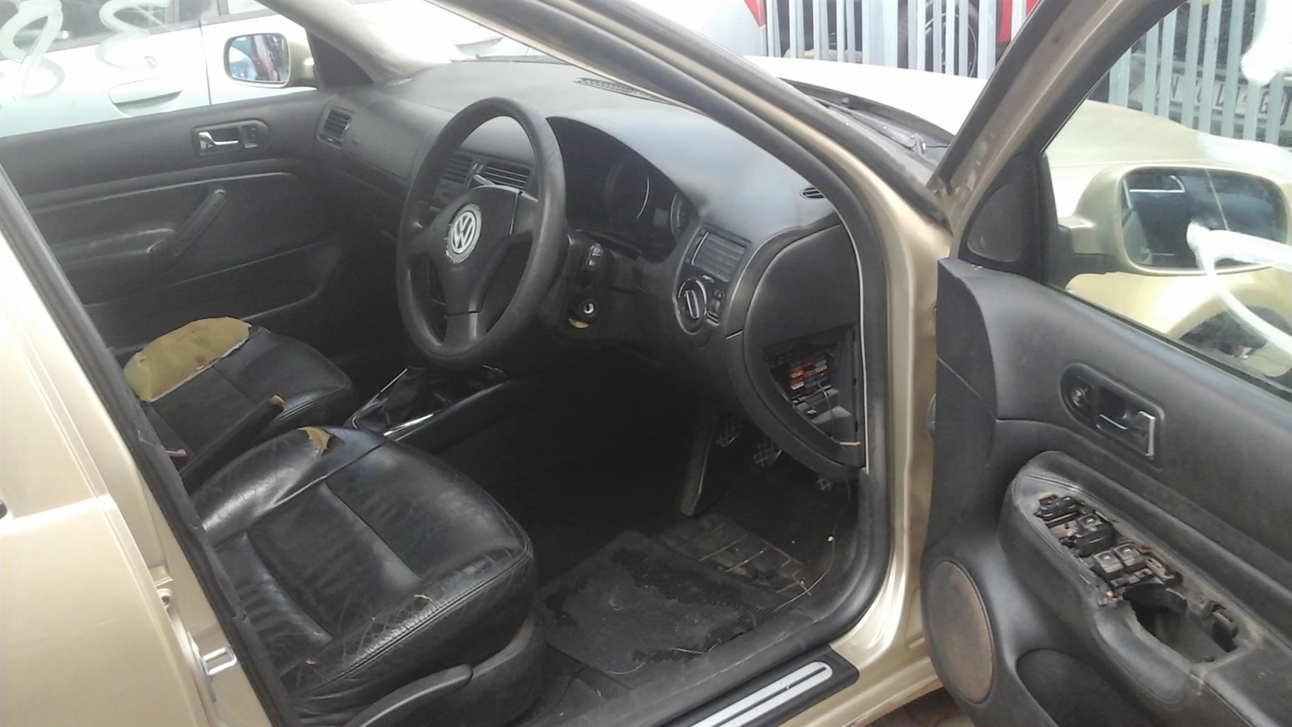 JETTA 4 STRIPPING FOR SPARES - Private Seller