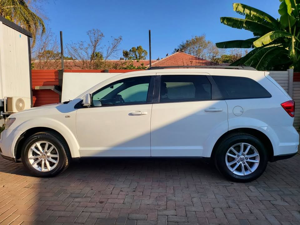 2013 DODGE JOURNEY 3.6 V6 SXT AUTO