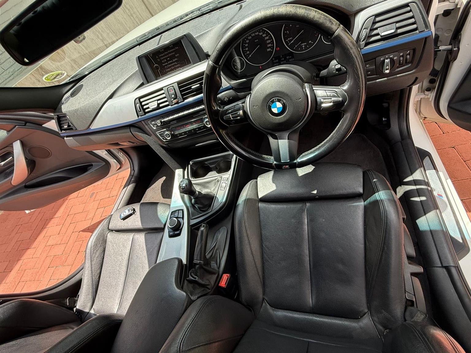 2013 BMW 320i F30 M Sport