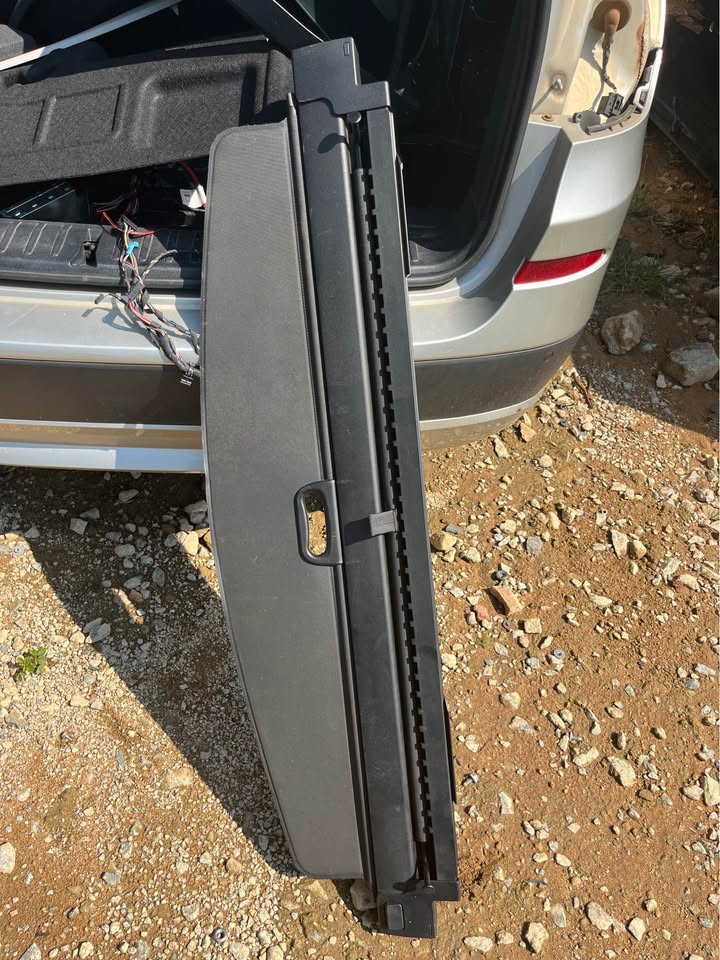 BMW X3 F25 PARCEL SHELF / BOOT COVER FOR SALE - Private Seller