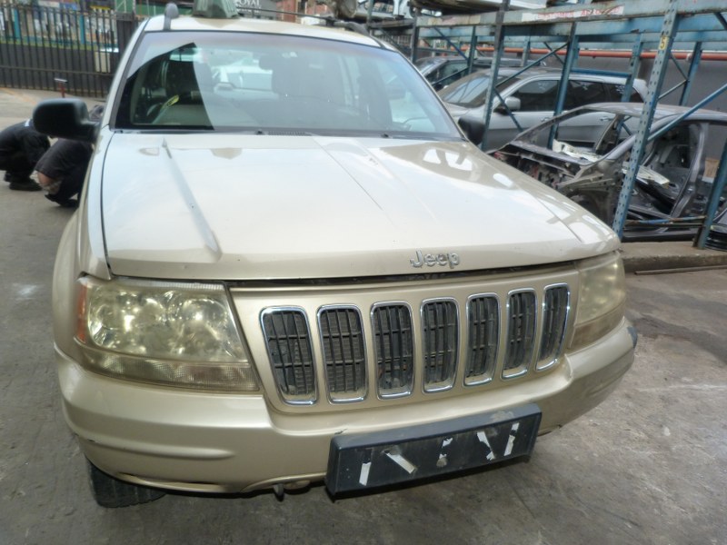 Jeep Grand Cherokee 4.0 AT Gold - 2007 SPARESBOYZ STRIPPING FOR SPARES - Private Seller Jeep Grand Cherokee 4.0 AT Gold - 2007 SPARESBOYZ STRIPPING FOR SPARES - Private Seller
