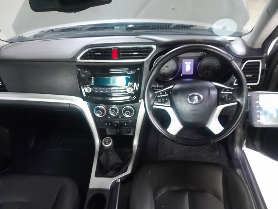 2017 GWM STEED 6 VGT 2.0D DOUBLE CAB MANUAL