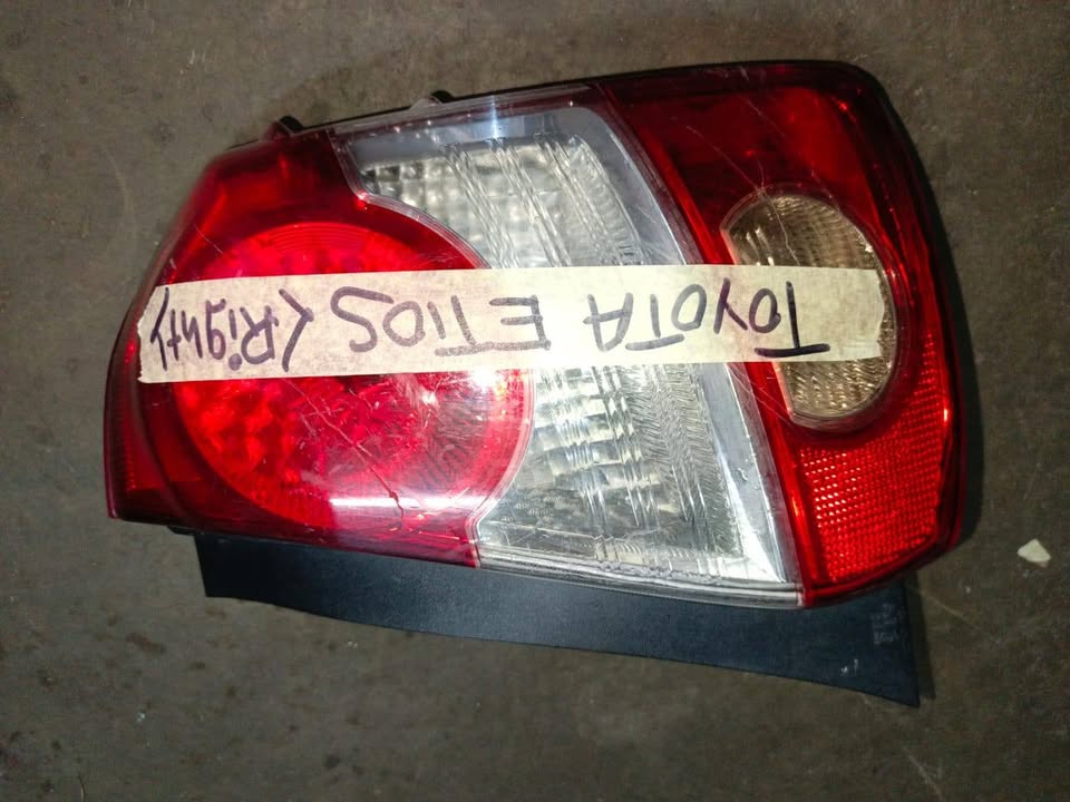 Toyota etios right taillight - Private Seller