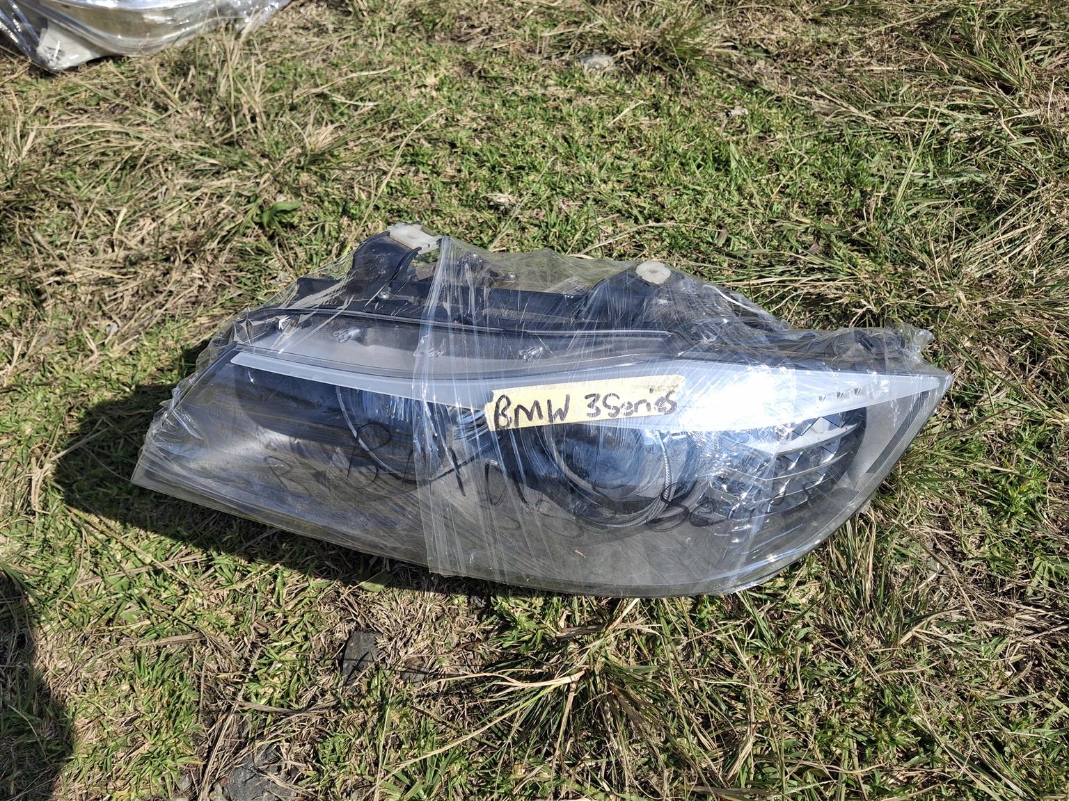 BMW 3 Series headlight for sale - Private Seller BMW 3 Series headlight for sale - Private Seller