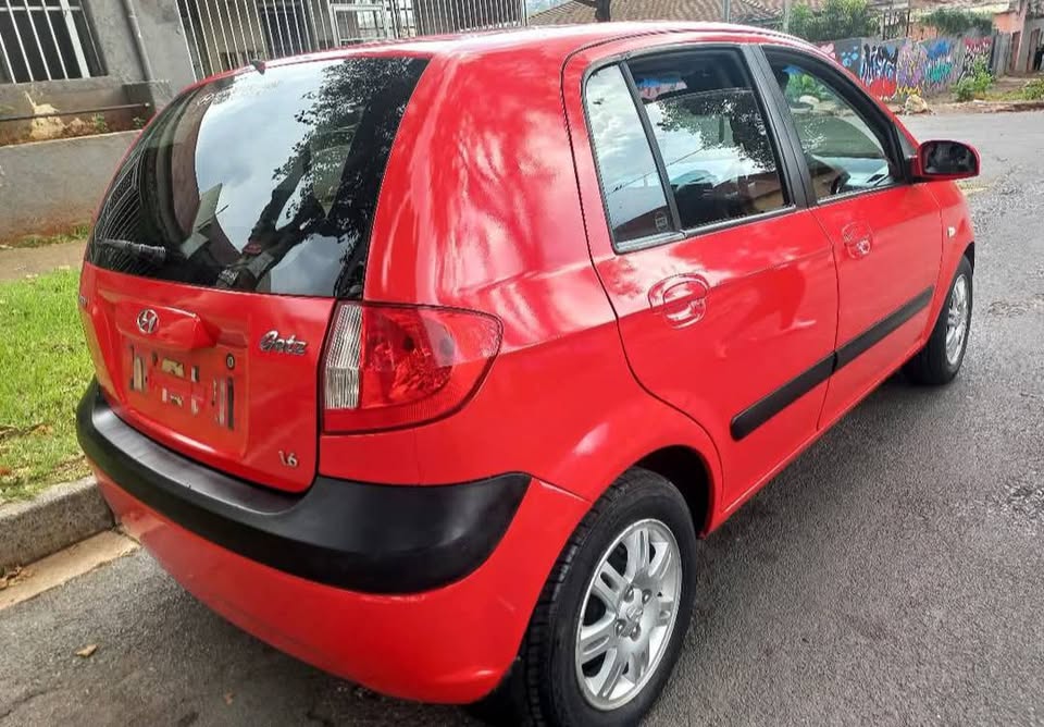 2008 HYUNDAI GETZ 1.6 AUTOMATIC TRANSMISSION IN EXCELLENT CONDITION