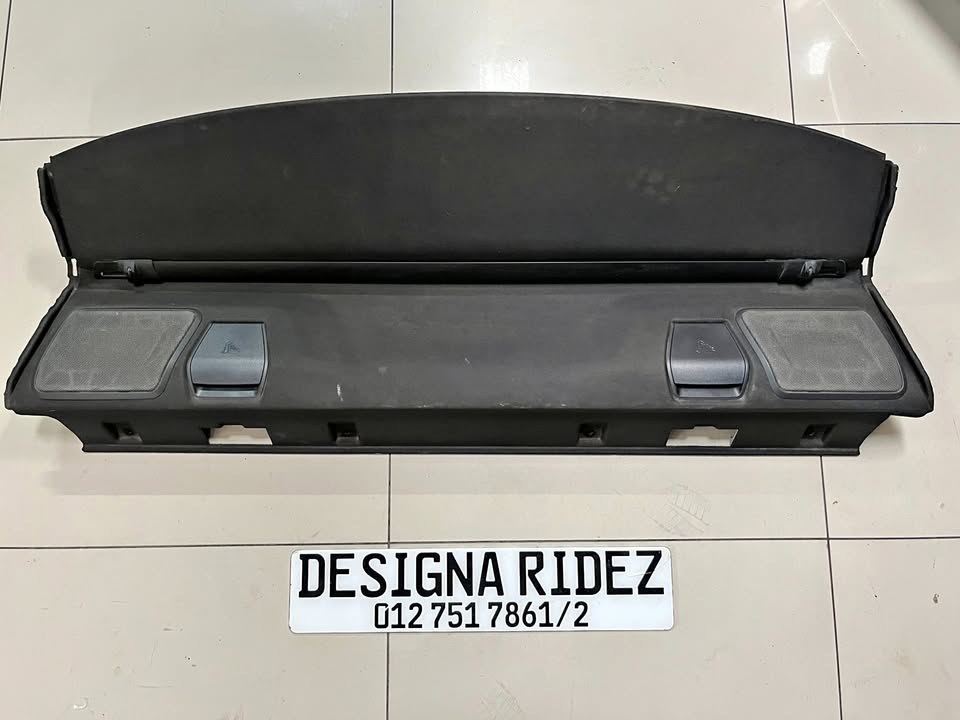 BMW F32 4-SERIES/F82 M4 - REAR PARCEL SHELF (REAR DECK LID) AVAILABLE. - Private Seller BMW F32 4-SERIES/F82 M4 - REAR PARCEL SHELF (REAR DECK LID) AVAILABLE. - Private Seller