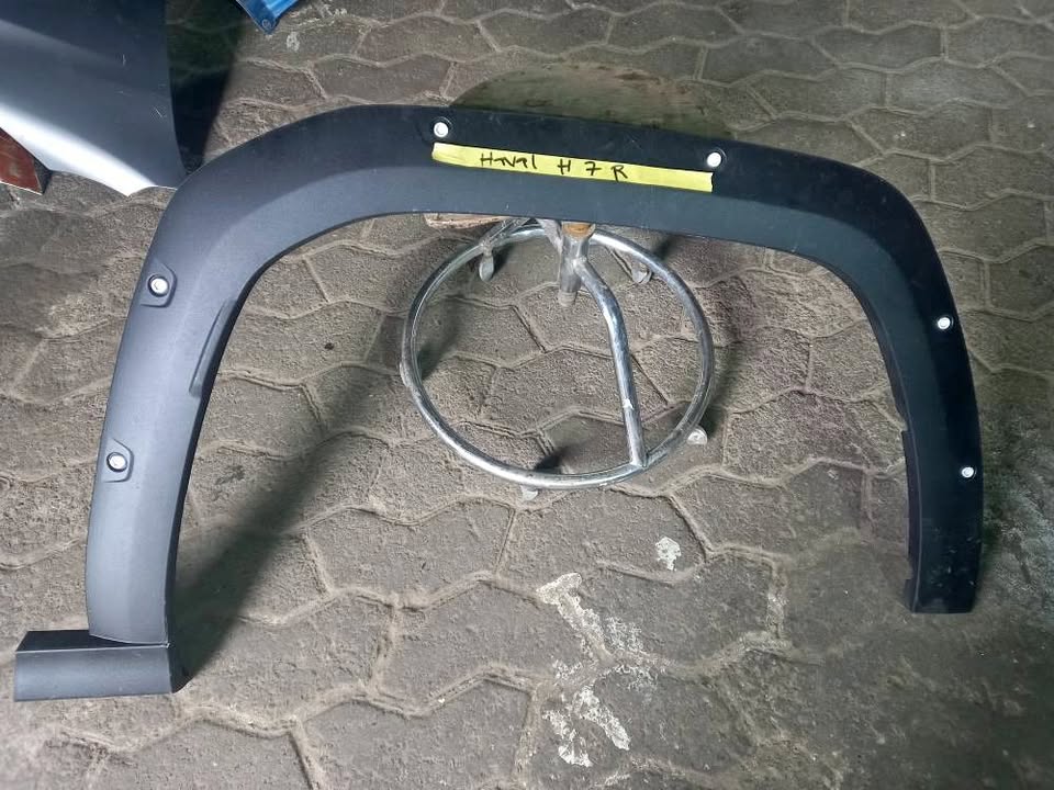 Haval H7 SUV Right Side Wheel Arch - Private Seller Haval H7 SUV Right Side Wheel Arch - Private Seller