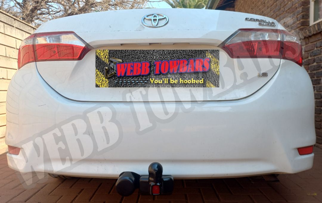 Toyota Corolla Quest Standard/Detachable Towbars